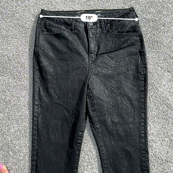 Seven7 Ultra High Rise Skinny Jean Snakeskin Shimmer - Size 10 - Black - Picture 8 of 9